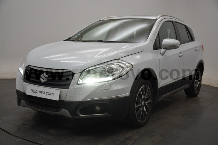 SUZUKI SX4 S-CROSS